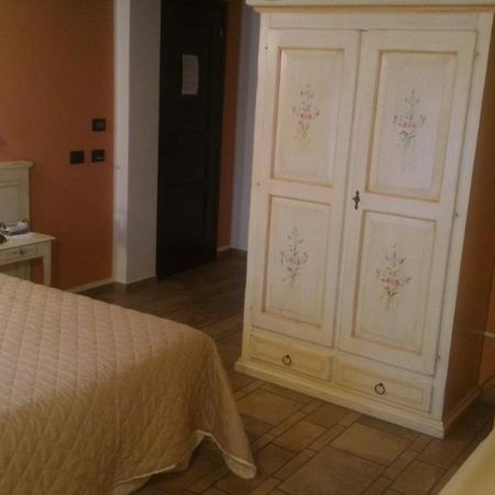 Agriturismo La Dimora Del Contadino Mondovì Buitenkant foto