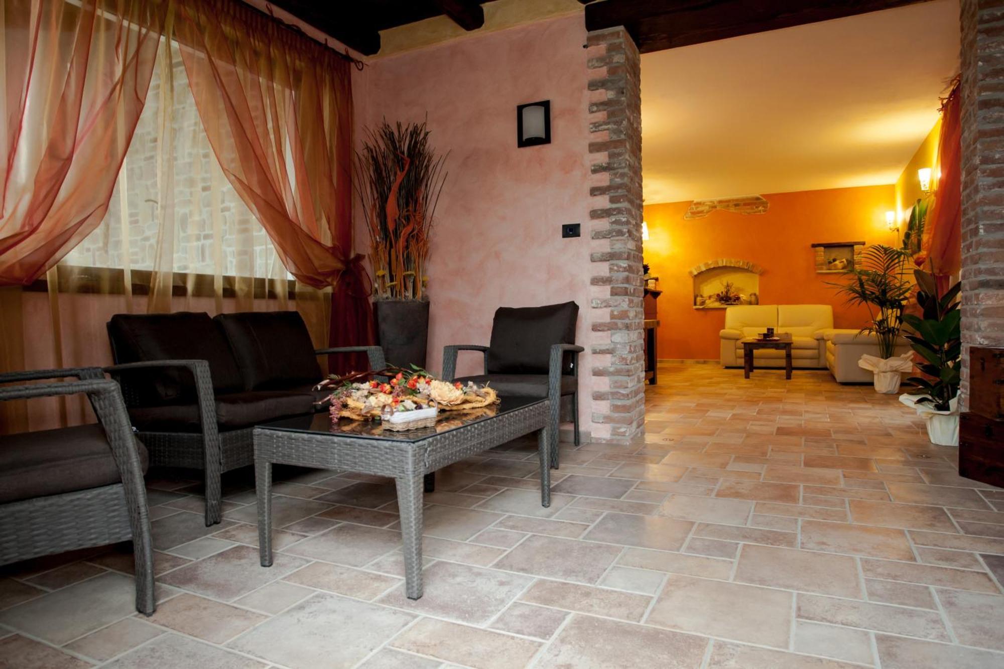 Agriturismo La Dimora Del Contadino Mondovì Buitenkant foto
