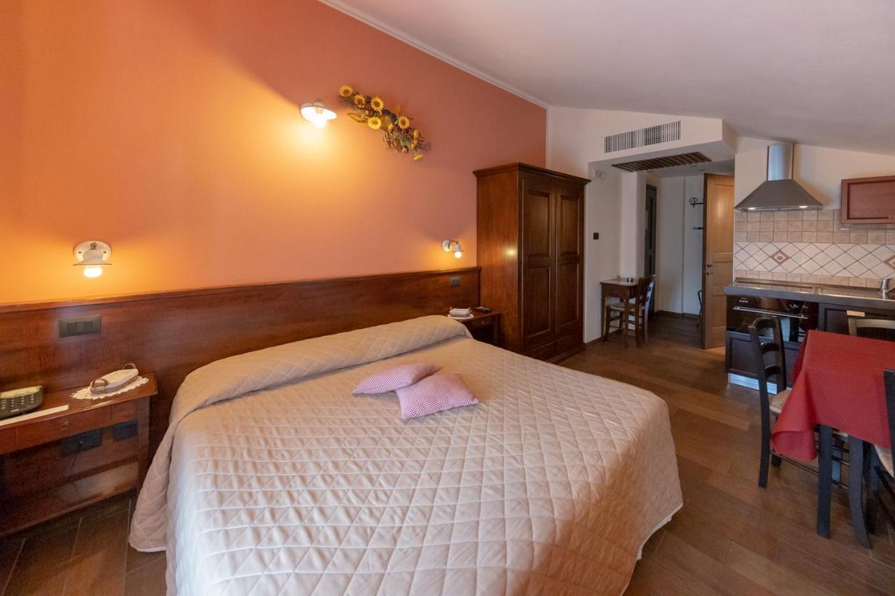Agriturismo La Dimora Del Contadino Mondovì Buitenkant foto